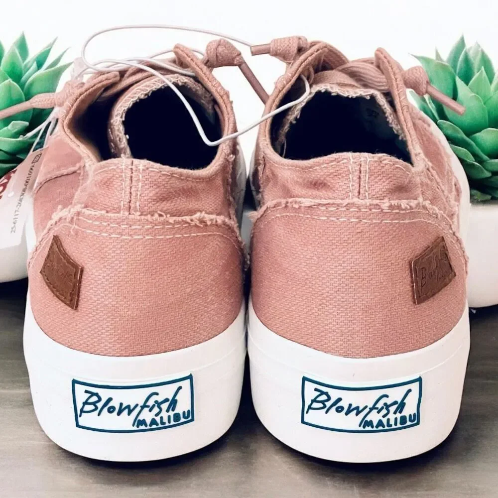 NWT Blowfish Malibu LEXINE 7.5 Dusty Pink Distressed Stitched Platform Sneakers